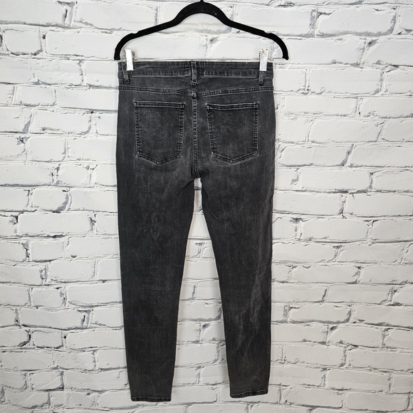 Acne Studios Skin 5 Jeans in Used Black 30/32 - Picture 3 of 8